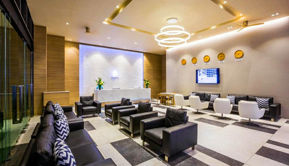 هتل بلو سوتل کرابی